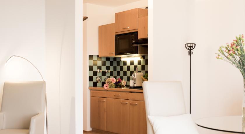 Parkside House 2*