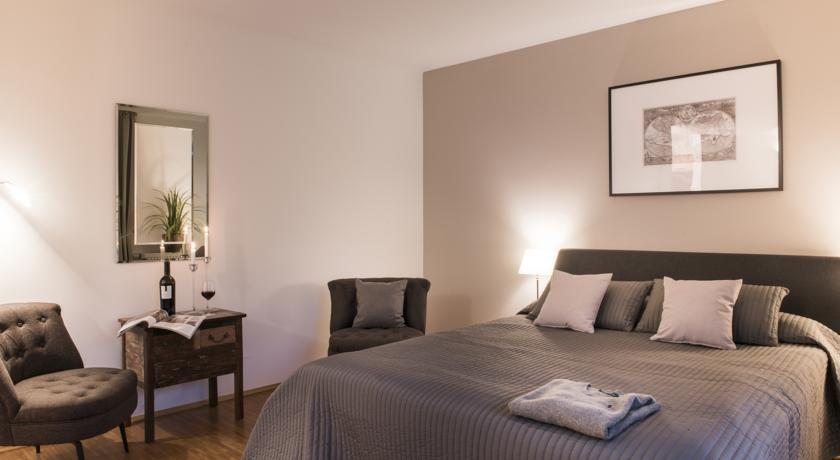 Parkside House Aparthotel 2*